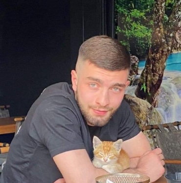 Bahçelievler’de kazada ölenlerin cenazeleri Adli Tıp Kurumu'ndan alındı 8 Bahçelievler’de kazada ölenlerin cenazeleri Adli Tıp Kurumu'ndan alındı