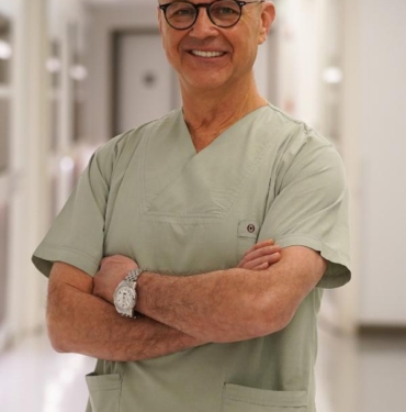 "Anne sütü emen bebeğin çene kasları daha kuvvetli oluyor" 8 "Anne sütü emen bebeğin çene kasları daha kuvvetli oluyor"