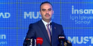 Bakan Kacır: "Milli Savunma Sanayi ürünleriyle dünyada başarı hikayelerine imze atan ülke olduk"