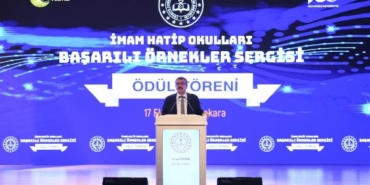 Bakan Tekin: Çocuklarımızın önce ana dilini geliştirmesini istiyoruz