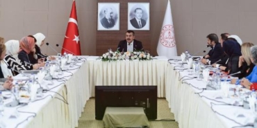 Bakan Tekin, olgunlaştırma enstitülerinin müdürleriyle bir araya geldi