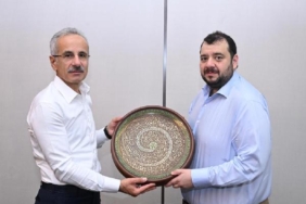 Bakan Uraloğlu BAE Yatırım Bakanı Al Suwaidi ile İstanbul'da bir araya geldi