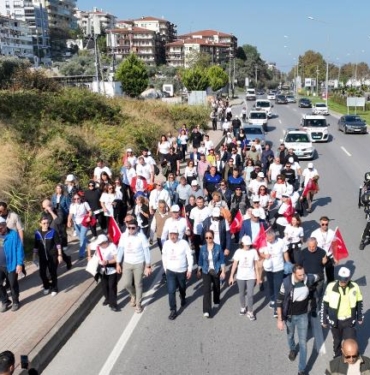 Belediye başkanından 'Mütareke'den Cumhuriyet'e 100'üncü Yıl Meşalesi' yürüyüşü