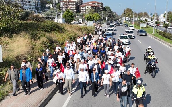 Belediye başkanından 'Mütareke'den Cumhuriyet'e 100'üncü Yıl Meşalesi' yürüyüşü