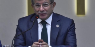 Davutoğlu: Mescid-i Aksa'nın İslami karakterini yok etmeye çalışıyorlar