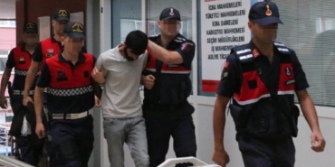 Gençleri kandırıp, terör kamplarına götüren PKK'lı tutuklandı