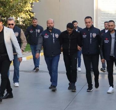 Haraç istediği için öldürüp, cesedini dere yatağına atmışlar 3 Haraç istediği için öldürüp, cesedini dere yatağına atmışlar