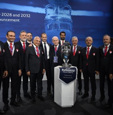 Mehmet Büyükekşi: Çok gururluyuz 2 Mehmet Büyükekşi: Çok gururluyuz