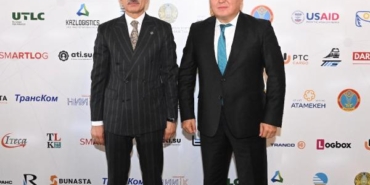 Uraloğlu, Avrasya Ekonomik Birliği Altyapı ve Enerji Bakanı Orozbekoviç ile görüştü