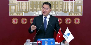 Babacan: Asgari ücret artışını enflasyonun altında tutmak için laf cambazlığı başlamış