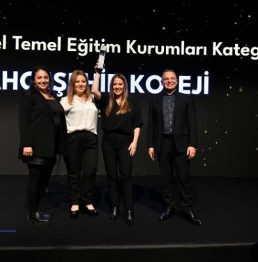 Bahçeşehir Koleji'ne iki ödül birden 8 Bahçeşehir Koleji'ne iki ödül birden