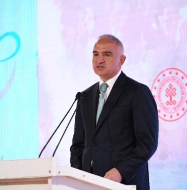 Bakan Ersoy: Çatalhöyük vesilesiyle emsalsiz bilgilere sahip olduk