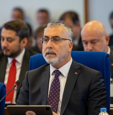 Bakan Işıkhan'dan 'asgari ücret' açıklaması 10 Bakan Işıkhan'dan 'asgari ücret' açıklaması