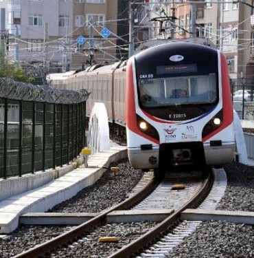 Bakan Uraloğlu: Devasa yatırımlarımızı dünya adeta gıpta ile izliyor