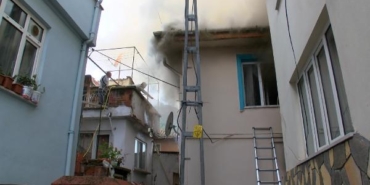 Bursa'da 2 katlı binada yangın; Egemen bebek öldü, annesi yaralı kurtuldu