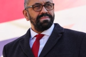 İngiltere'nin yeni İçişleri Bakanı James Cleverly oldu