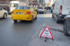 Kadıköy’de yayalara geçiş hakı vermeyen sürücülere ceza 34 Kadıköy’de yayalara geçiş hakı vermeyen sürücülere ceza