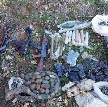 MSB: Irak'ın kuzeyinde terör örgütü PKK'ya ait çok sayıda silah ele geçirildi