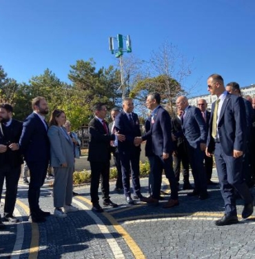 Özgür Özel: Bu bir sansür yasasıdır 9 Özgür Özel: Bu bir sansür yasasıdır