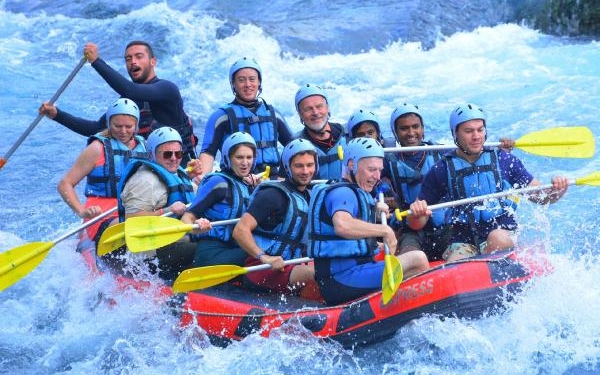 Antalya'da sezon uzadı, rafting yapan turist sayısı 1 milyonu geçti 6 Antalya'da sezon uzadı, rafting yapan turist sayısı 1 milyonu geçti