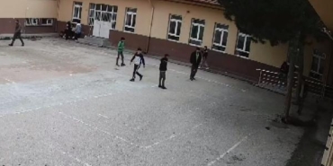 Bakan Tekin: Öğrencisinin hayatta kalmasını sağlayan öğretmenimi gururla izledim