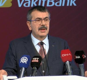 Bakan Tekin: Yepyeni bir 100 yıl inşa etmeyi arzu ediyoruz