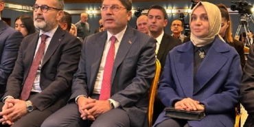 Bakan Tunç: 1 ay cezası olanın bile 12 gün cezaevinde kalması gerekir 