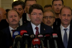 Bakan Tunç: AYM de Yargıtay da anayasamıza bağlıdır 40 Bakan Tunç: AYM de Yargıtay da anayasamıza bağlıdır