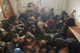 Gaziantep'te 58 kaçak göçmen ile 4 organizatör yakalandı 20 Gaziantep'te 58 kaçak göçmen ile 4 organizatör yakalandı