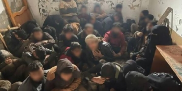 Gaziantep'te 58 kaçak göçmen ile 4 organizatör yakalandı