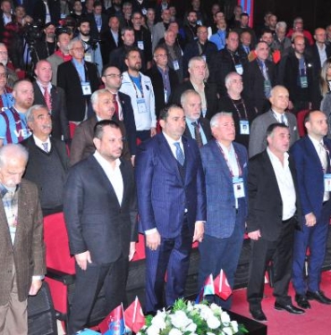 Trabzonspor’da 4 milyar 045 milyon TL borç ibra edildi;Başkan Doğan"Uçurumun kenarından döndük"