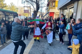 Tunceli’de yeni yıl, ‘Gağan’ geleneğiyle kutlandı 26 Tunceli’de yeni yıl, ‘Gağan’ geleneğiyle kutlandı