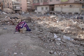 60 kişinin öldüğü Yoldaş Apartmanı’nın müteahhidine 22,5 yıla kadar hapis istemi 9 60 kişinin öldüğü Yoldaş Apartmanı’nın müteahhidine 22,5 yıla kadar hapis istemi