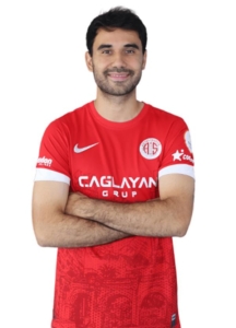 Antalyaspor'da 3 oyuncuyla yollar ayrıldı