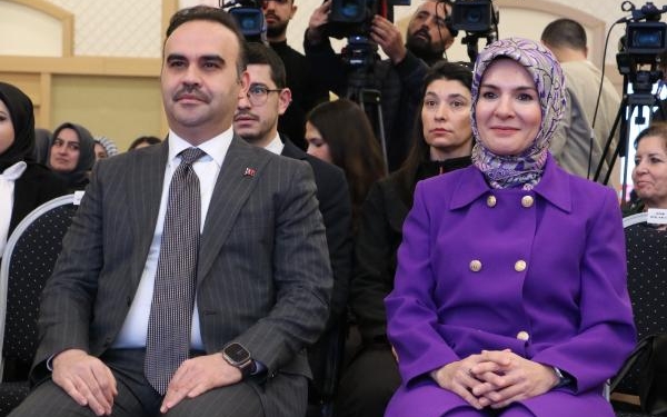 Bakan Kacır: Kadın istihdamına 14 milyar liranın üzerinde destek sağladık