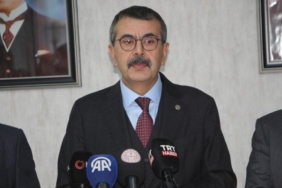 Bakan Tekin: Okullarda karne öncesi etkinlikler yapılacak 31 Bakan Tekin: Okullarda karne öncesi etkinlikler yapılacak