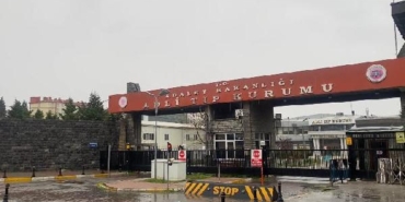 Başakşehir'deki kazada ölen 4 kişinin cenazesi adli tıp kurumu'ndan alındı 