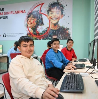 'Bu Atıklar Kod Yazıyor' projesi 10 sınıfa ulaştı
