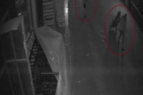 El arabasıyla dolaşıp, bahçe koltuğunu çaldılar 35 El arabasıyla dolaşıp, bahçe koltuğunu çaldılar