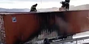 Halı yüklü TIR'da yangın