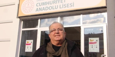 İlk atandığı okuldan 44 yıl sonra emekli oldu