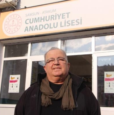 İlk atandığı okuldan 44 yıl sonra emekli oldu