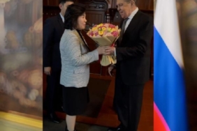 Lavrov, Kuzey Koreli mevkidaşıyla bir araya geldi 25 Lavrov, Kuzey Koreli mevkidaşıyla bir araya geldi