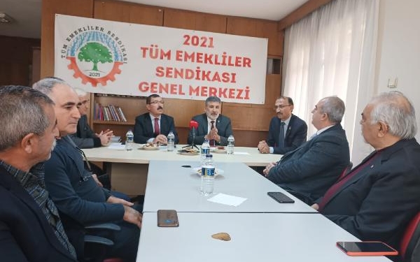 Milli Yol Partisi Genel Başkanı Çayır, 2021 Tüm Emekli-Sen’i ziyaret etti