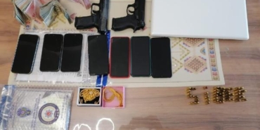 Nevşehir merkezli 9 ilde dolandırıcılık operasyonu; 25 gözaltı 30 Nevşehir merkezli 9 ilde dolandırıcılık operasyonu; 25 gözaltı