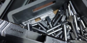 Pendik'te ruhsatsız tabanca üretimi yapılan 2 iş yerine baskın: 8 gözaltı