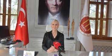 ‘Targaryen’ karakterine benzetilen Subaşı, CHP’nin Bilecik adayı oldu 20 ‘Targaryen’ karakterine benzetilen Subaşı, CHP’nin Bilecik adayı oldu