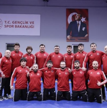 Alperen Berber, Grekoromen Güreş Milli Takımı’na seçildi