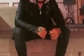 Bıçaklanmış olarak bulunup kaldırıldığı hastanede öldü, kuzeni gözaltında 22 Bıçaklanmış olarak bulunup kaldırıldığı hastanede öldü, kuzeni gözaltında