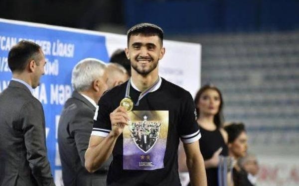 Galatasaray'da sol bek için Azerbaycan'dan Bayramov radara girdi